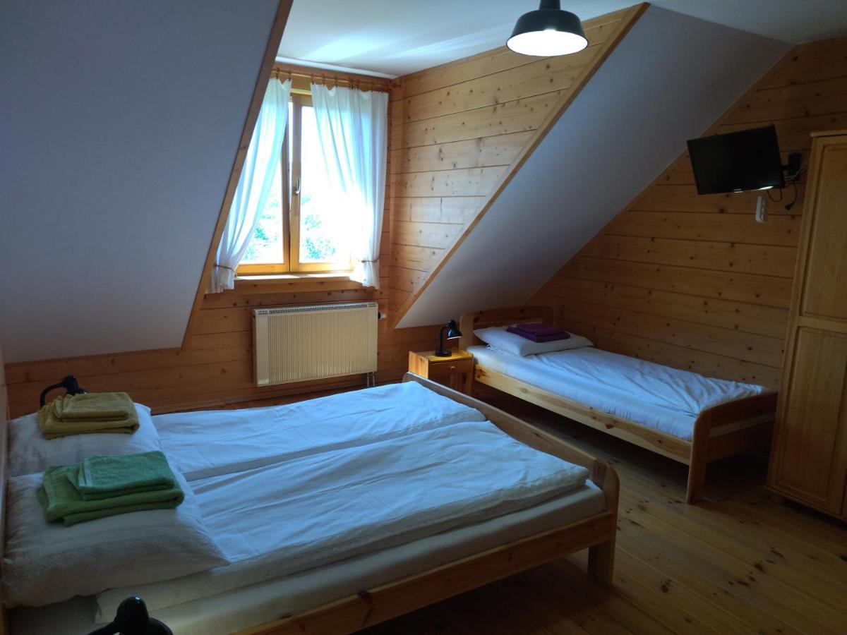 Orlik - Pokoje Goscinne Uscie Gorlickie Buitenkant foto
